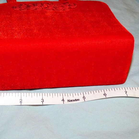 Cute T2 Red Bag - Picture 8 of 11